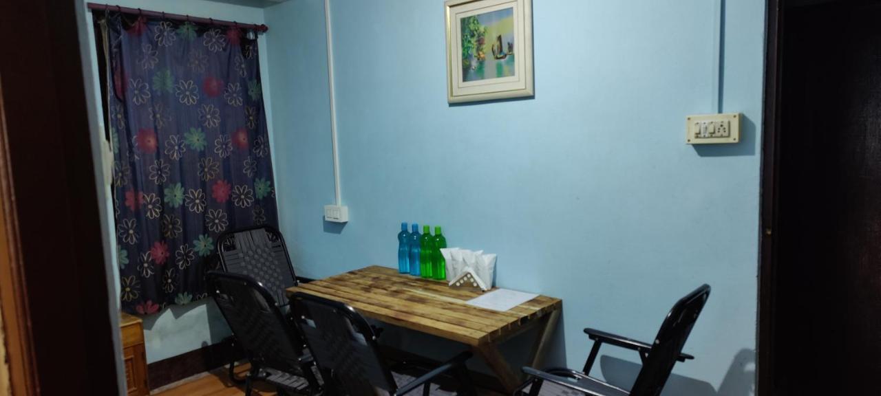 The River View Homestay Kurseong Екстериор снимка
