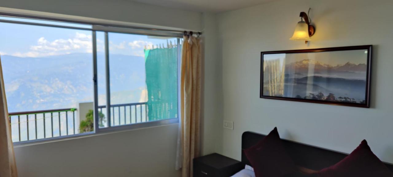 The River View Homestay Kurseong Екстериор снимка