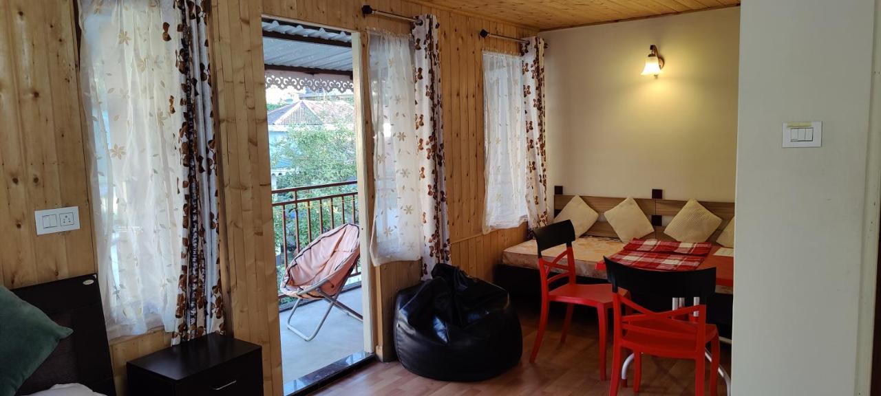 The River View Homestay Kurseong Екстериор снимка