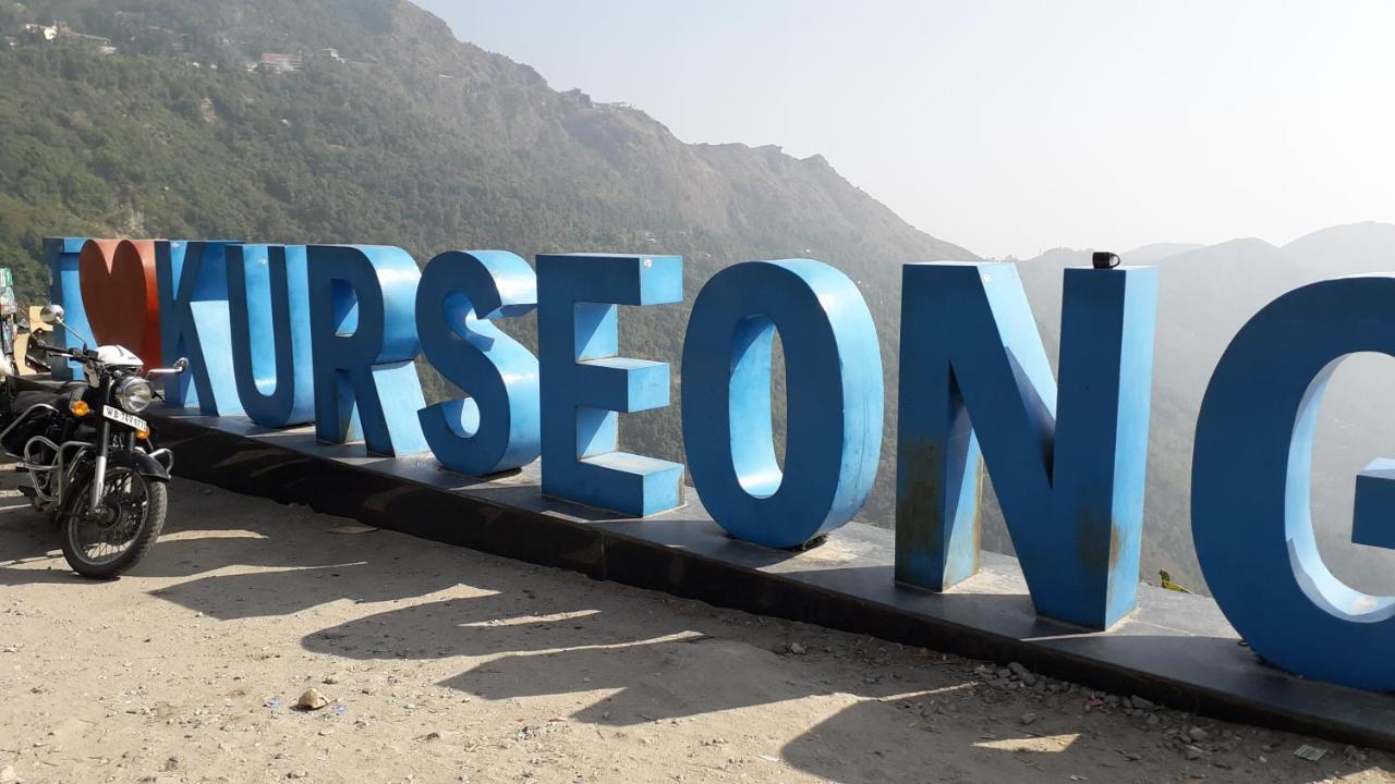 The River View Homestay Kurseong Екстериор снимка